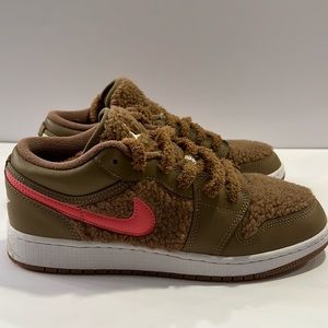 Nike Joran 1 Low Utility TEDDY BEAR